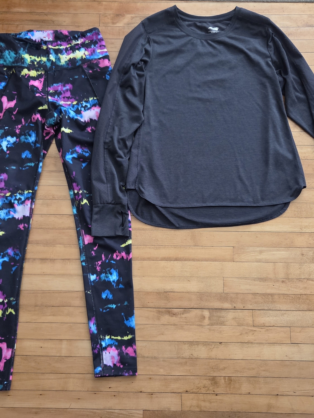Womans Multicolor Tie-Dye Active Leggings And Top Size Small